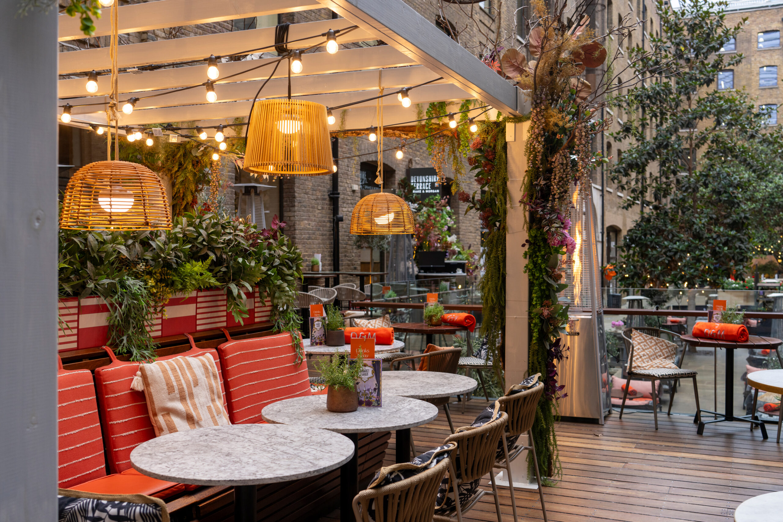 https://www.drakeandmorgan.co.uk/devonshire-terrace/wp-content/uploads/2024/09/DM-Devonshire-010-scaled.jpg
