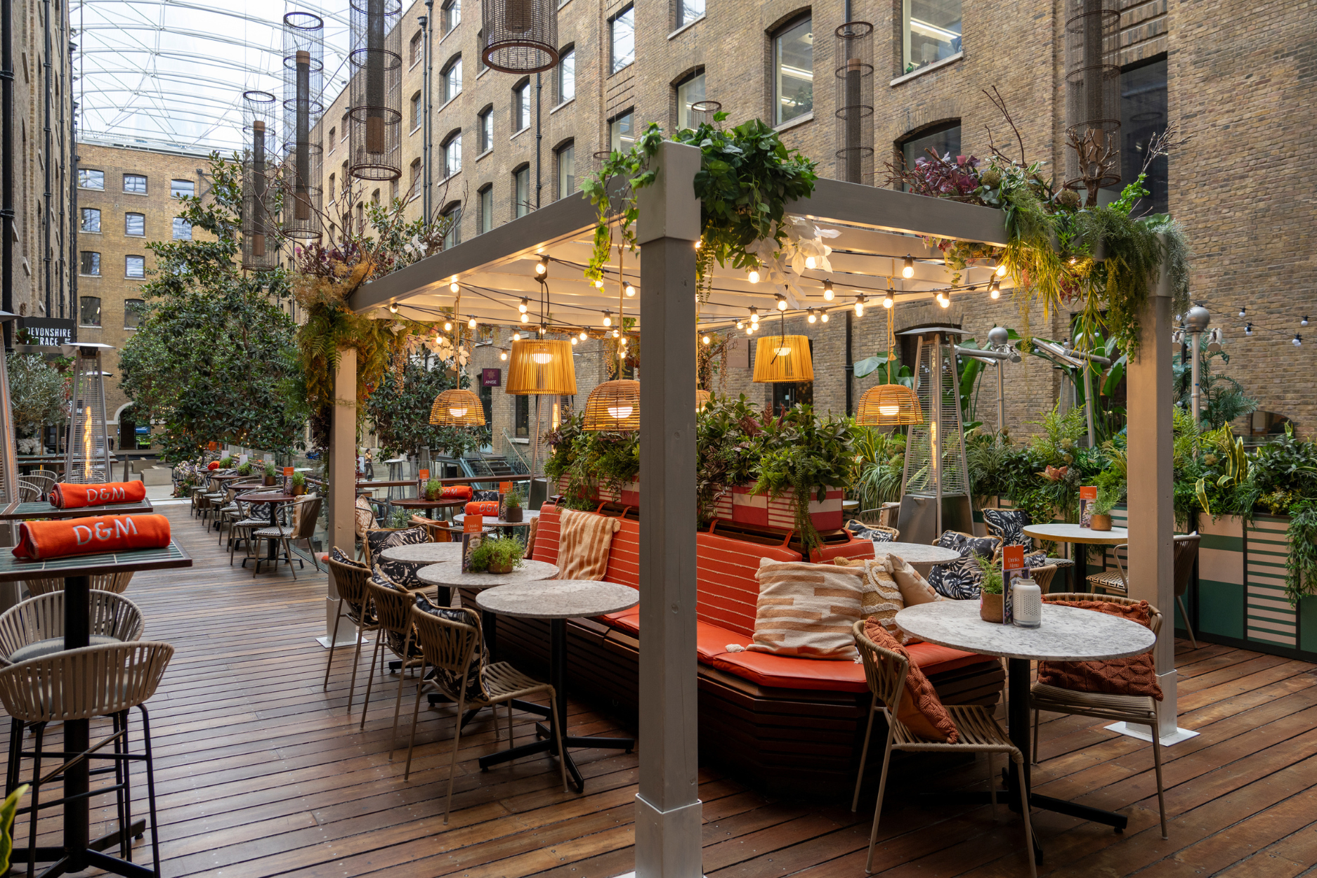 https://www.drakeandmorgan.co.uk/devonshire-terrace/wp-content/uploads/sites/58/2020/03/The-DT-2.png