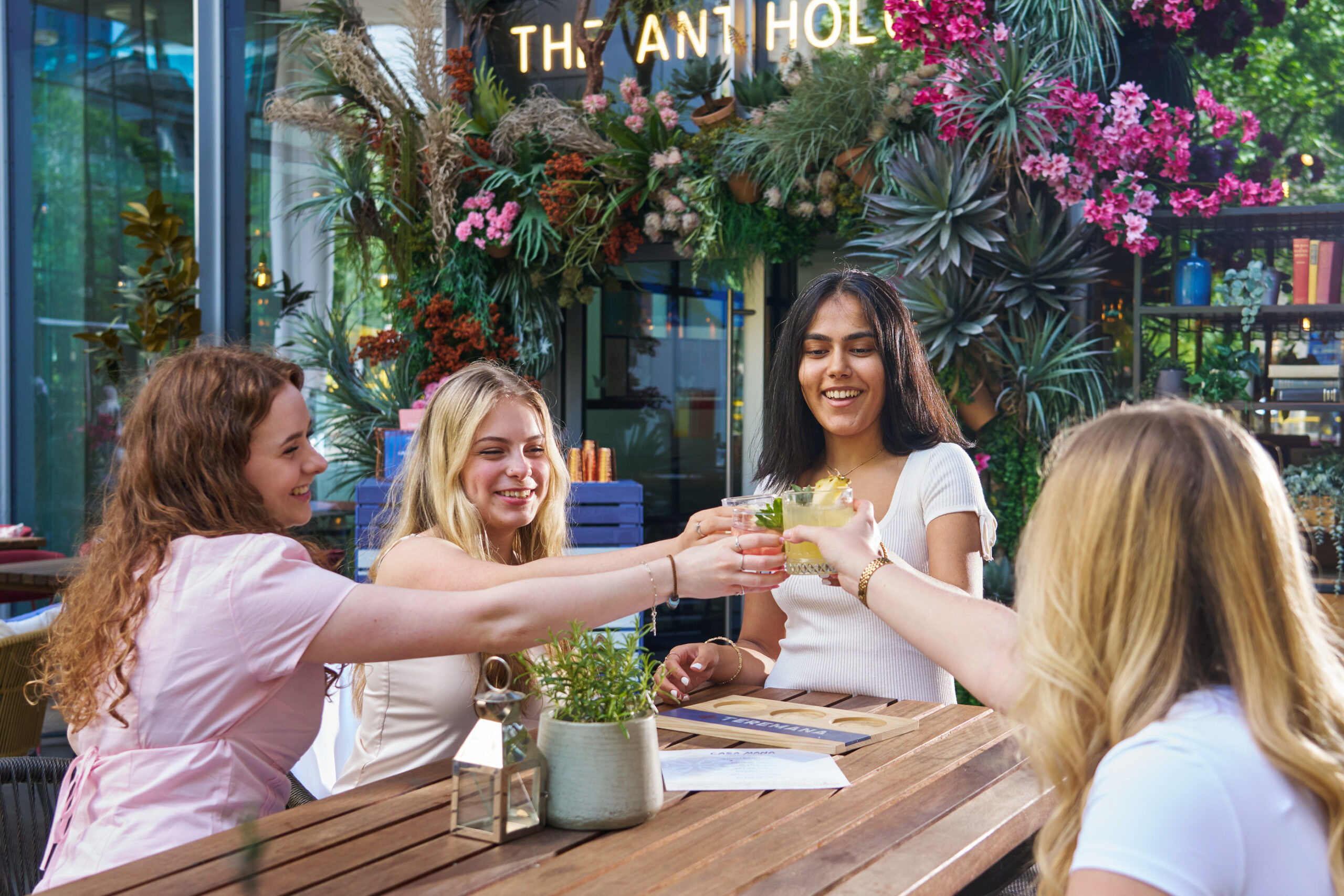 https://www.drakeandmorgan.co.uk/the-anthologist-manchester/wp-content/uploads/2025/04/DM-Manchester-001-scaled.jpg