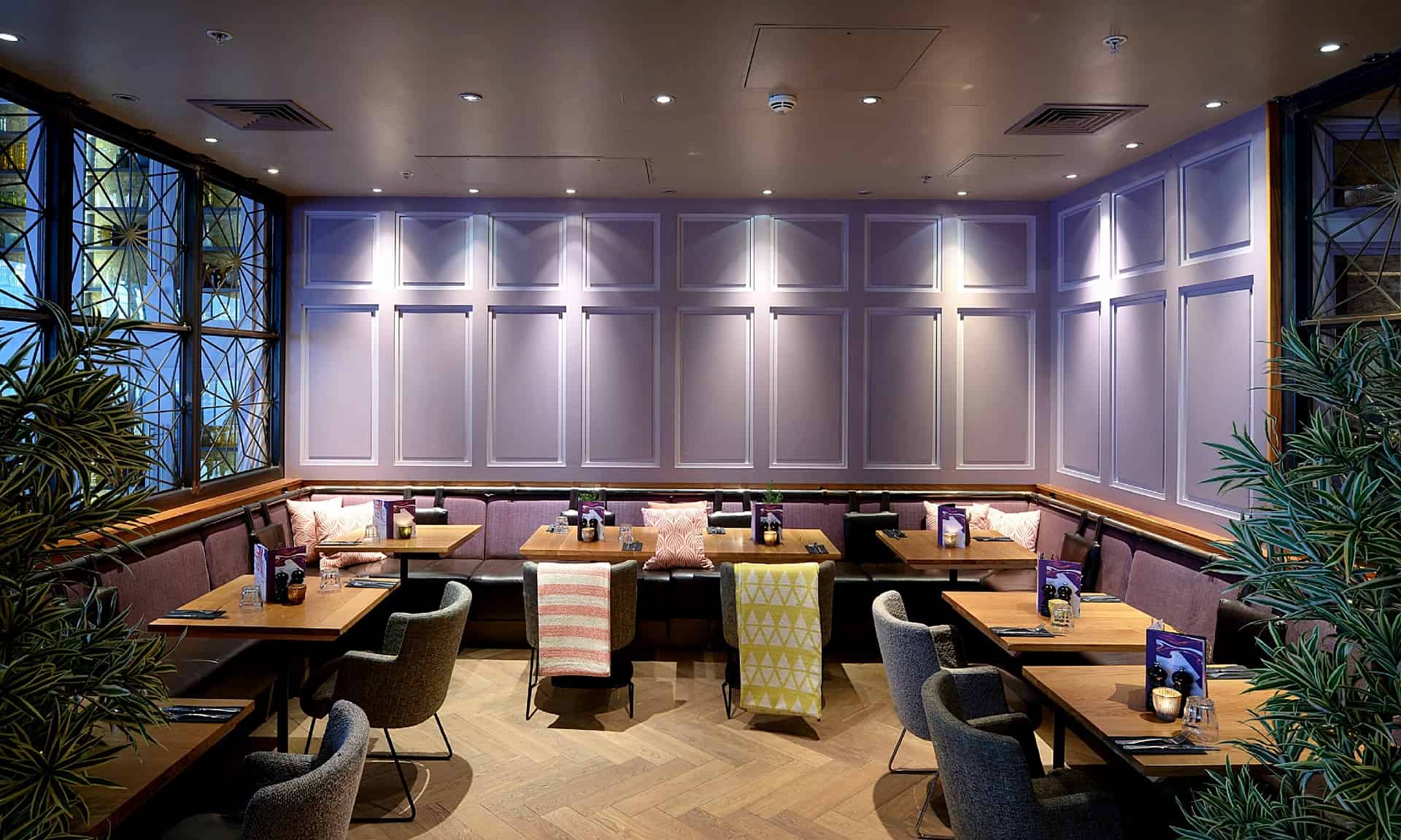 https://www.drakeandmorgan.co.uk/the-anthologist/wp-content/uploads/sites/57/2022/05/Snug-1.jpg