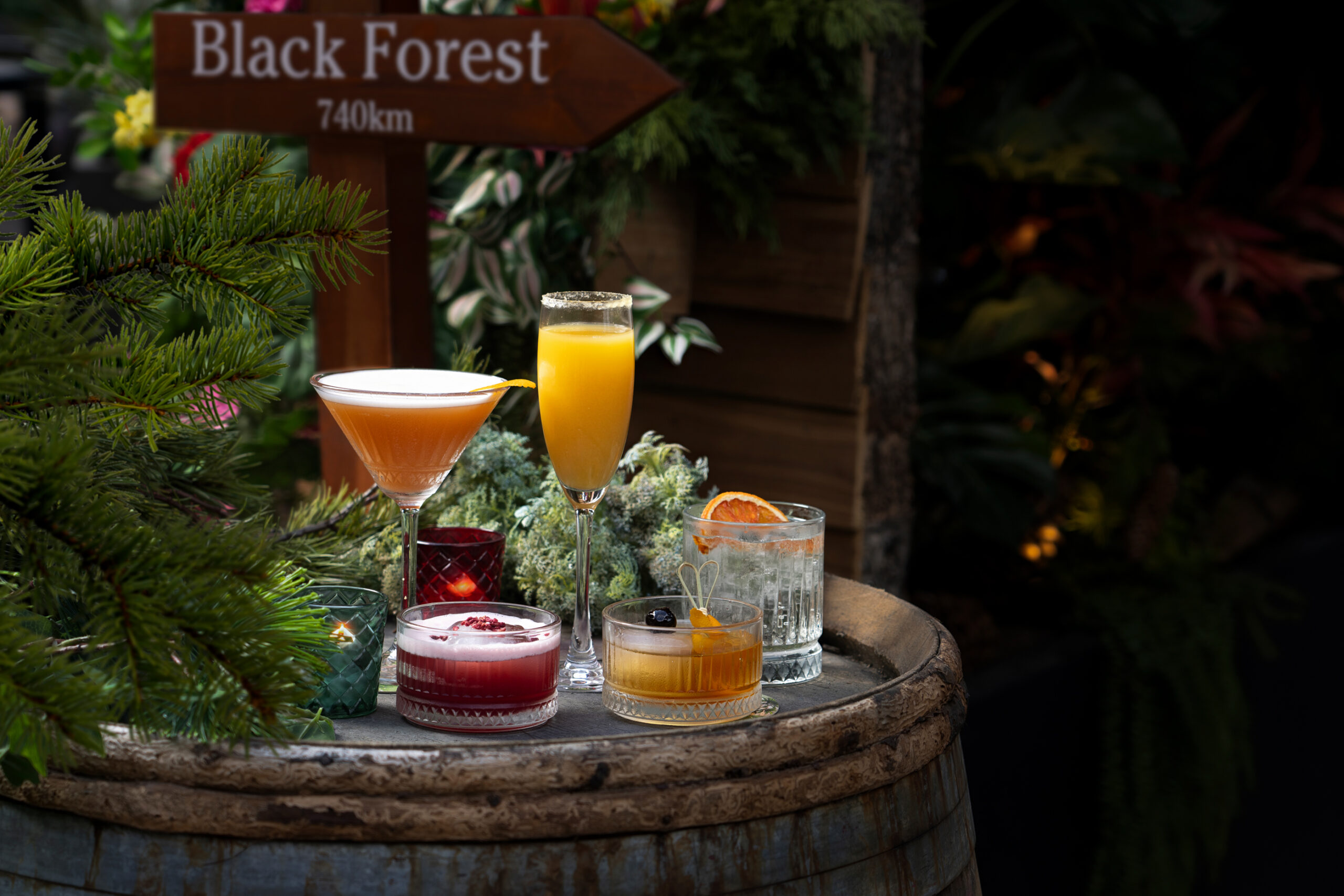 https://www.drakeandmorgan.co.uk/the-sipping-room/wp-content/uploads/2024/09/DM-Sipp-Autumn-24-098-scaled.jpg
